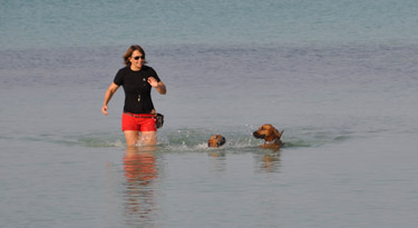 Im Meer macht es noch mehr Spass...