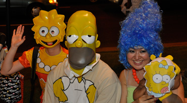 Happy Halloween aus Honolulu - sogar die Baby´s kommen mit!!
